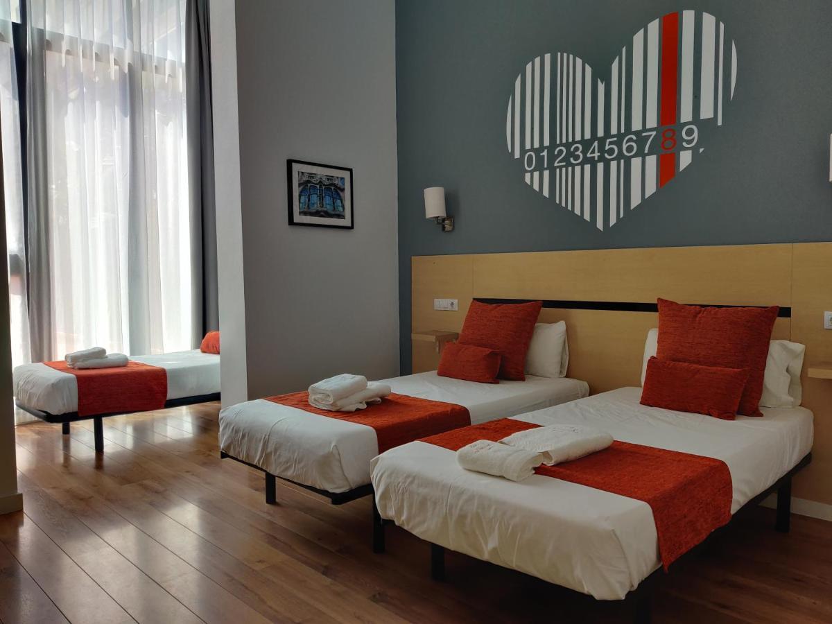 Hostal Live Natura Barcelona (Adults Only) Extérieur photo