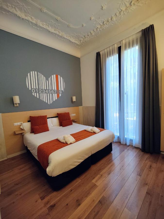 Hostal Live Natura Barcelona (Adults Only) Extérieur photo