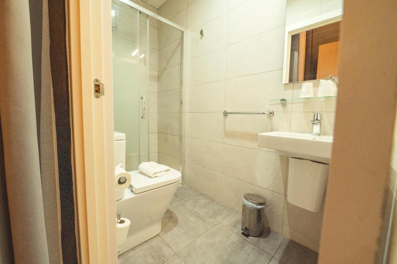 Hostal Live Natura Barcelona (Adults Only) Extérieur photo