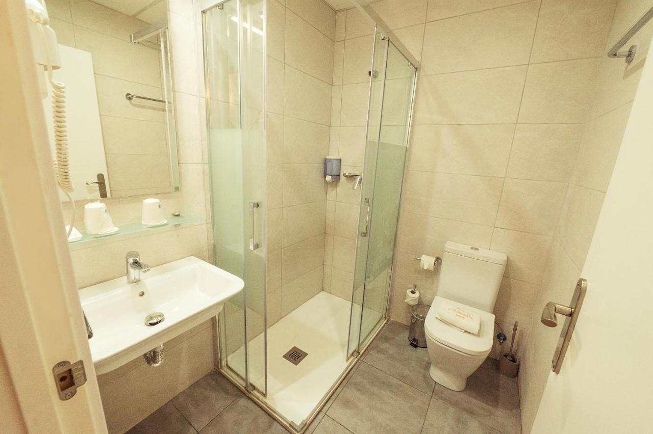 Hostal Live Natura Barcelona (Adults Only) Extérieur photo