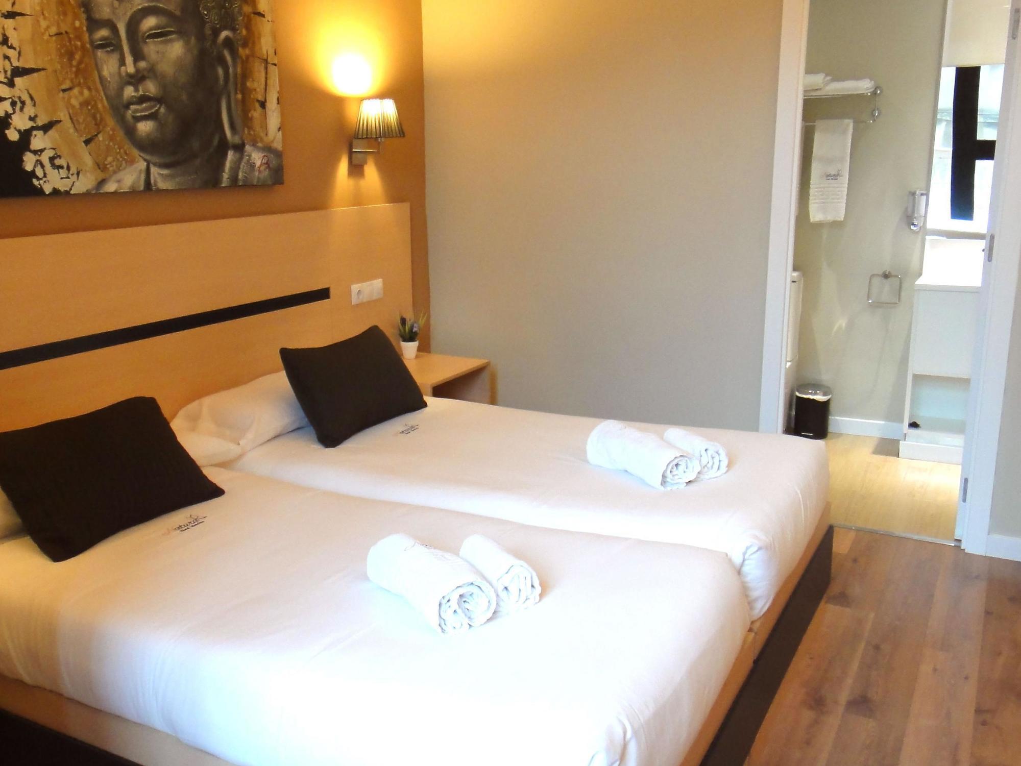 Hostal Live Natura Barcelona (Adults Only) Extérieur photo