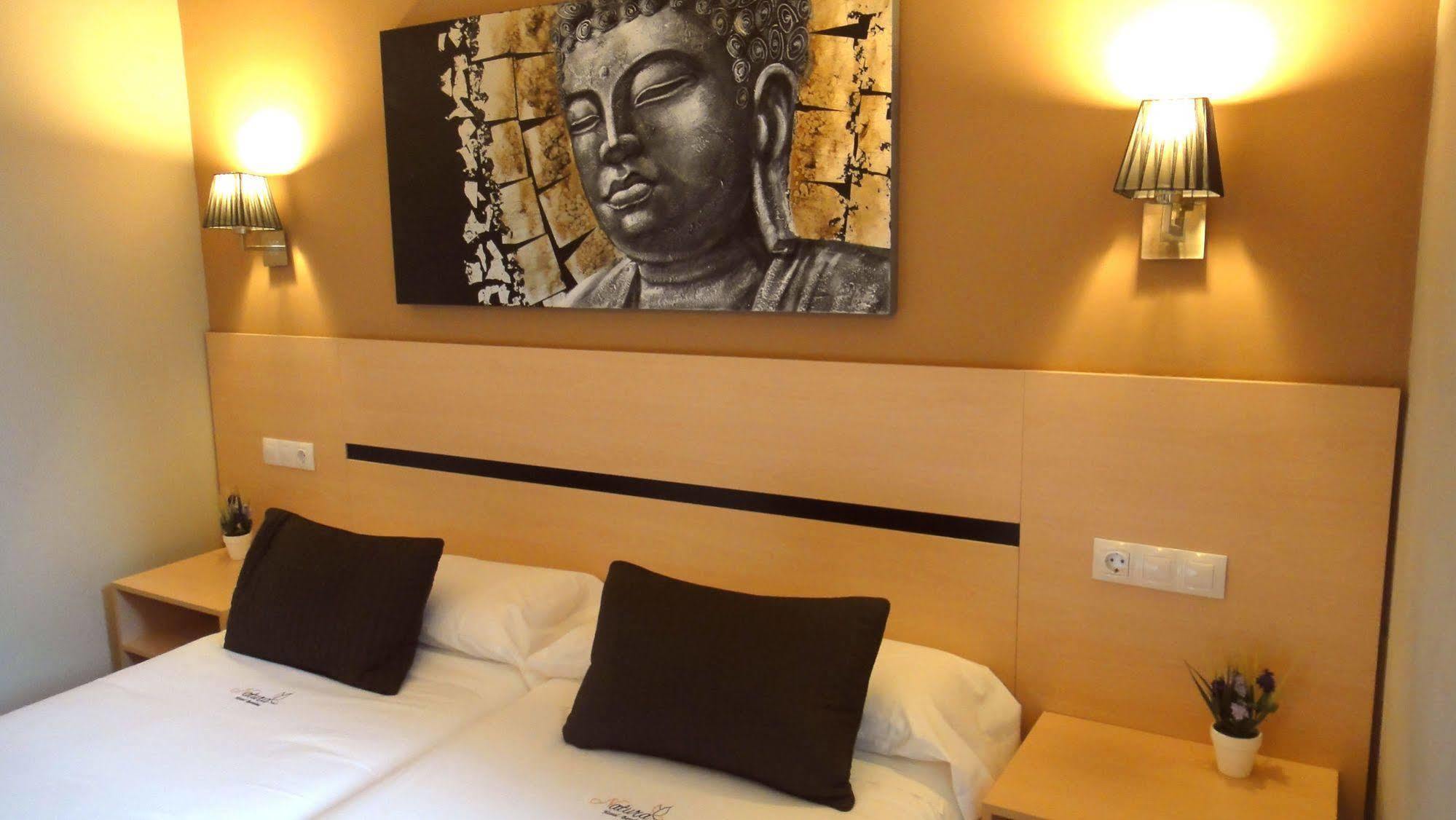 Hostal Live Natura Barcelona (Adults Only) Extérieur photo
